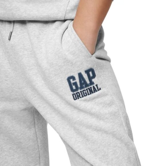 GAP Men's Logo Jogger - Picture 2 of 4